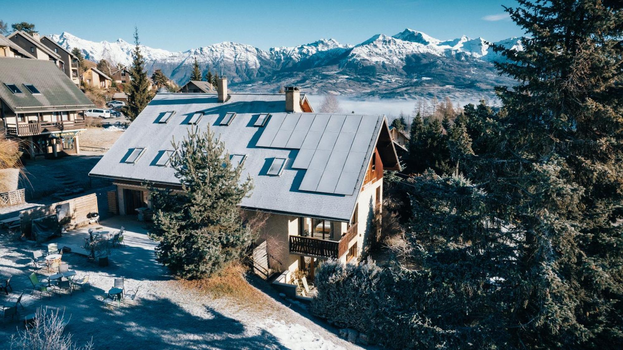 Maison L'Aiguille - 2 Appartements, 5 Chambres Et Table D'Hotes Au Pied De La Montagne A La Station De Laye מראה חיצוני תמונה